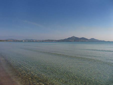 Am Strand entlang - Mallorca