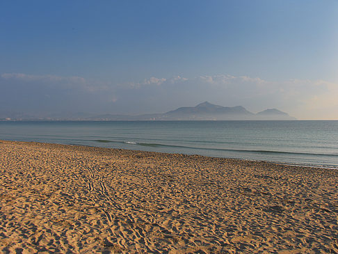 Am Strand entlang - Mallorca