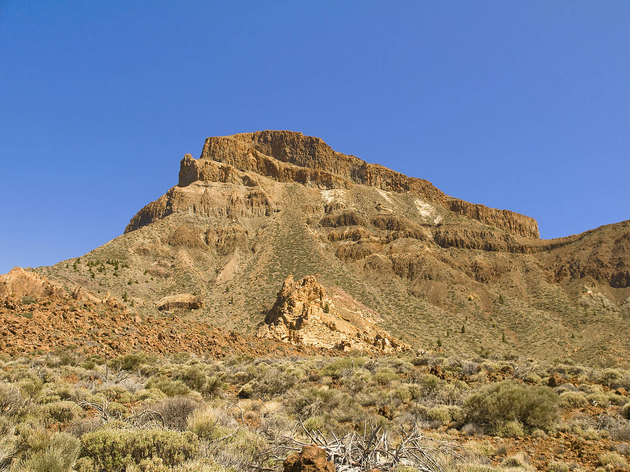 Teide-Nationalpark Fotografie Sehenswürdigkeit  Der Vulkan Guajara ist die höchste Erhebung der Caldera